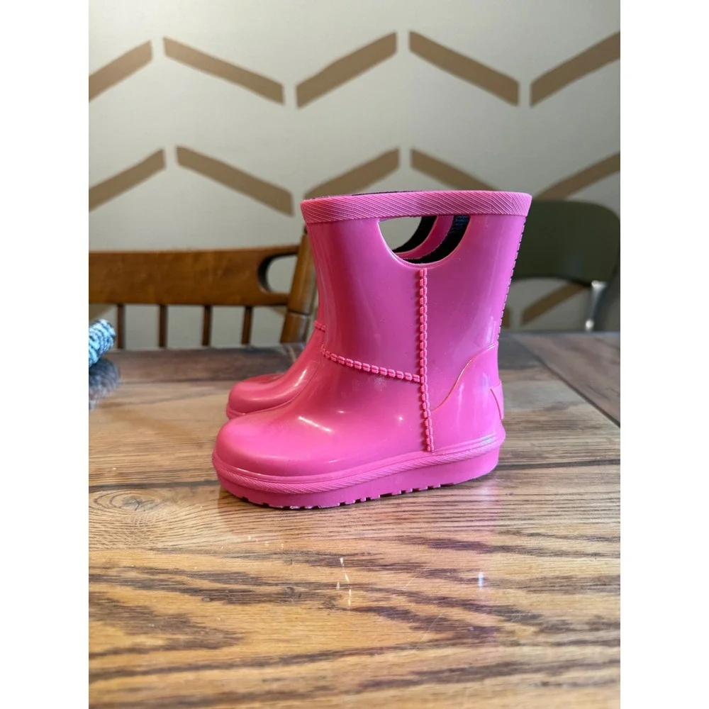 UGG Rain Boots Toddler Size 6 Pink Drizlita Waterproof Pull On Logo